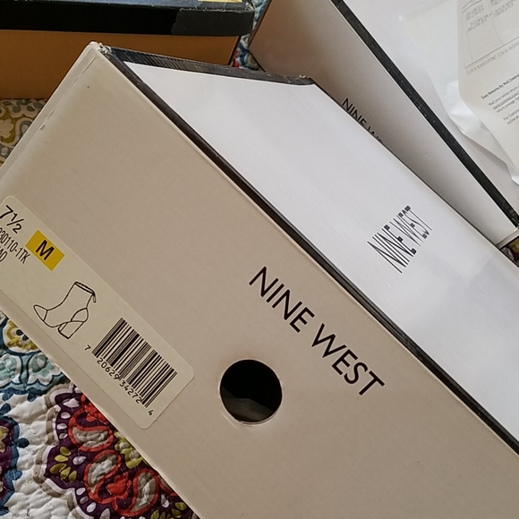 Nine West boot *New in box* - Picture 7 of 8